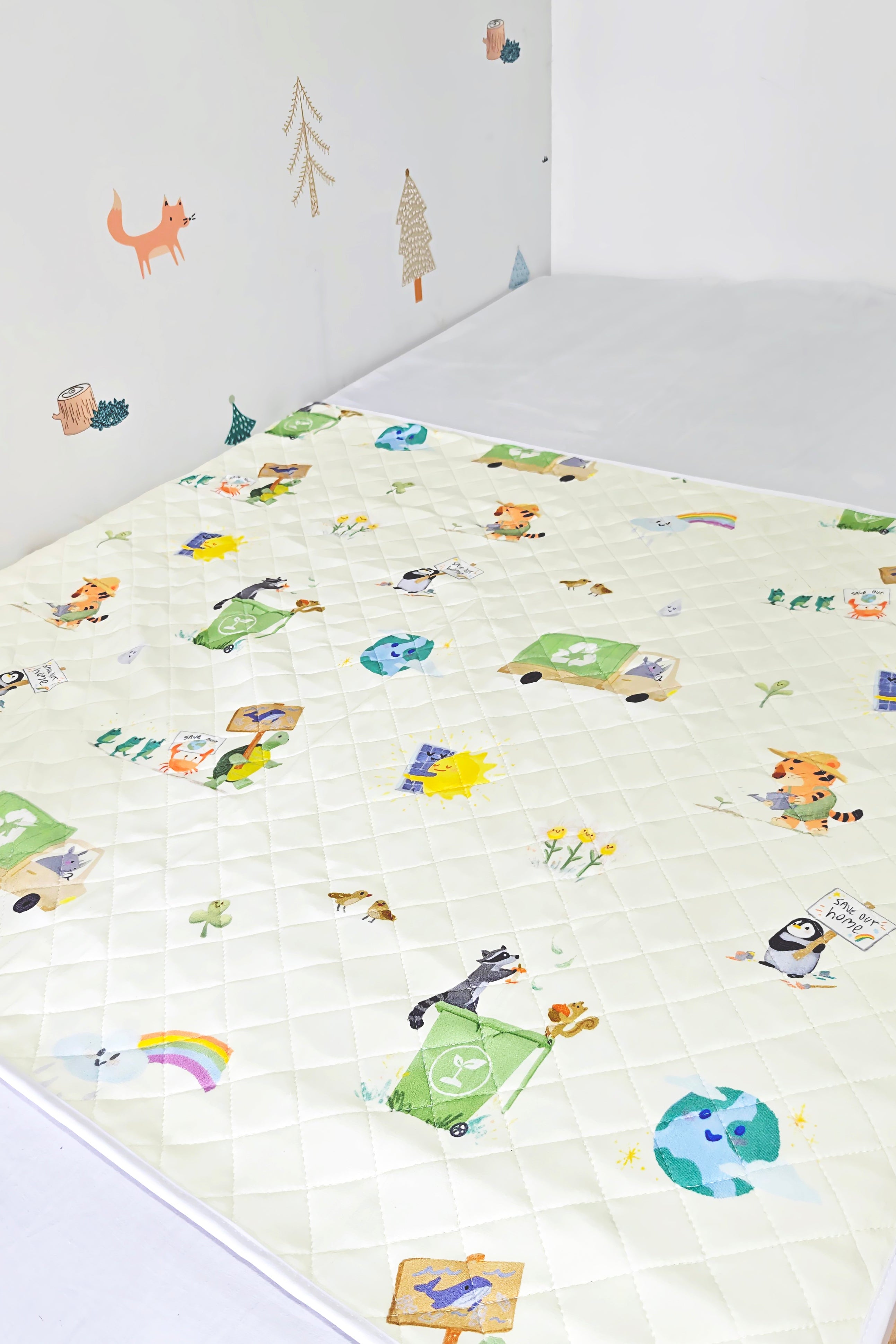 Modal Waterproof Bed Mat (With Wings) - Save Our Planet