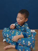 Load image into Gallery viewer, Kids Pyjamas set - Little Wanderers
