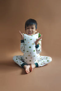 Toddler Pyjamas set - 快高ZHANG大